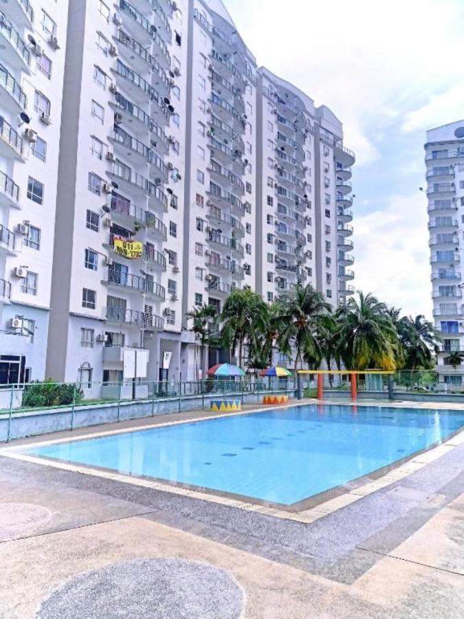 Oyo Homes 90499 Marina View Villas Port Dickson Exterior photo